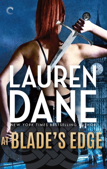 At Blade's Edge - Lauren Dane