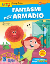 Fantasmi nell armadio. Con adesivi