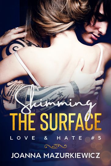 Skimming the Surface - Joanna Mazurkiewicz
