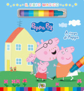 A casa di Peppa. Libro magico. Peppa Pig. Ediz. a colori. Con pennarello ad acqua